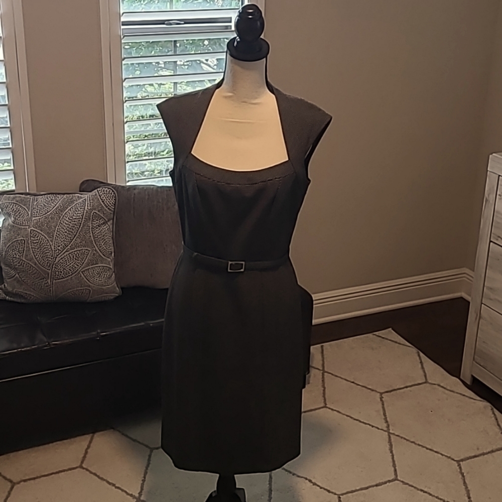 White House Black Market Bodycon Belted Dress